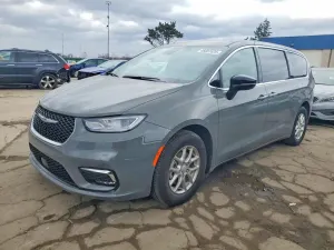 Chrysler Pacifica 3.6L 6 2025