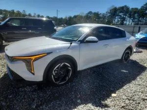 Kia K4 2.0L 4 2025
