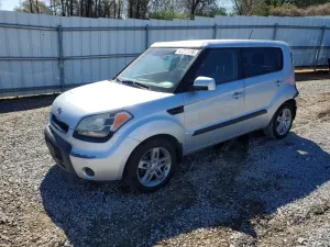 Kia Soul 2.0L 4 2011