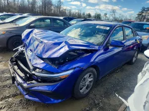 Hyundai Elantra 2.0L 4 2025