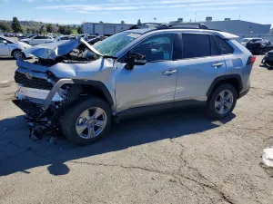 Toyota Rav4 2.5L 4 2025