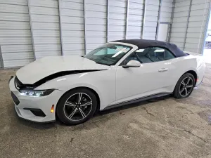 Ford Mustang 2.3L 4 2025