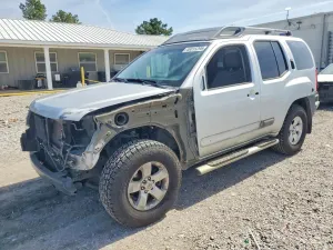 Nissan Xterra 4.0L 6 2012