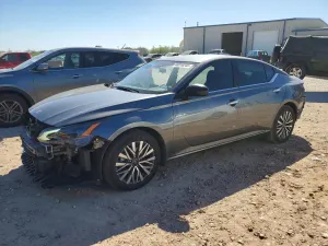 Nissan Altima 2.5L 4 2025