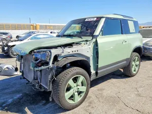 Land Rover Defender 3.0L 6 2023