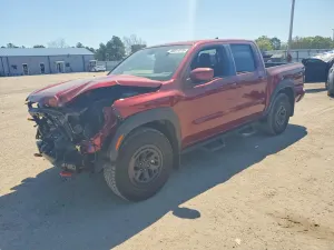 Nissan Frontier 3.8L 6 2025
