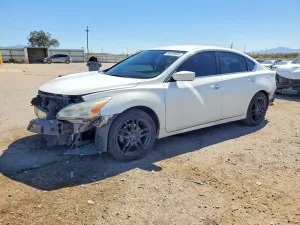 Nissan Altima 2.5L 4 2015