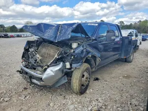 Ford F-350 6.2L 8 2022