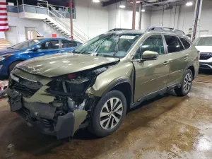 Subaru Outback 2.5L 4 2021