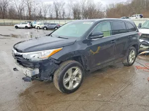 Toyota Highlander 3.5L 6 2015