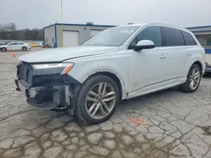 Audi Q7 3.0L 6 2025