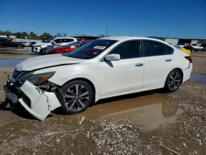 Nissan Altima 2.5L 4 2017