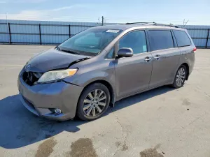 Toyota Sienna 3.5L 6 2013