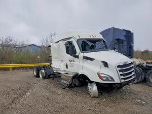 Freightliner Cascadia 12.8L 6 2021