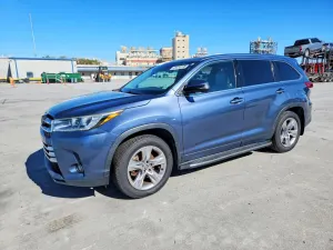 Toyota Highlander 3.5L 6 2018