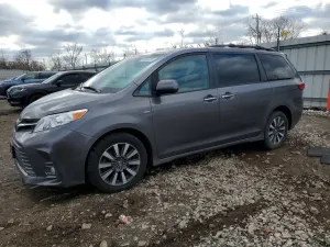 Toyota Sienna 3.5L 6 2020