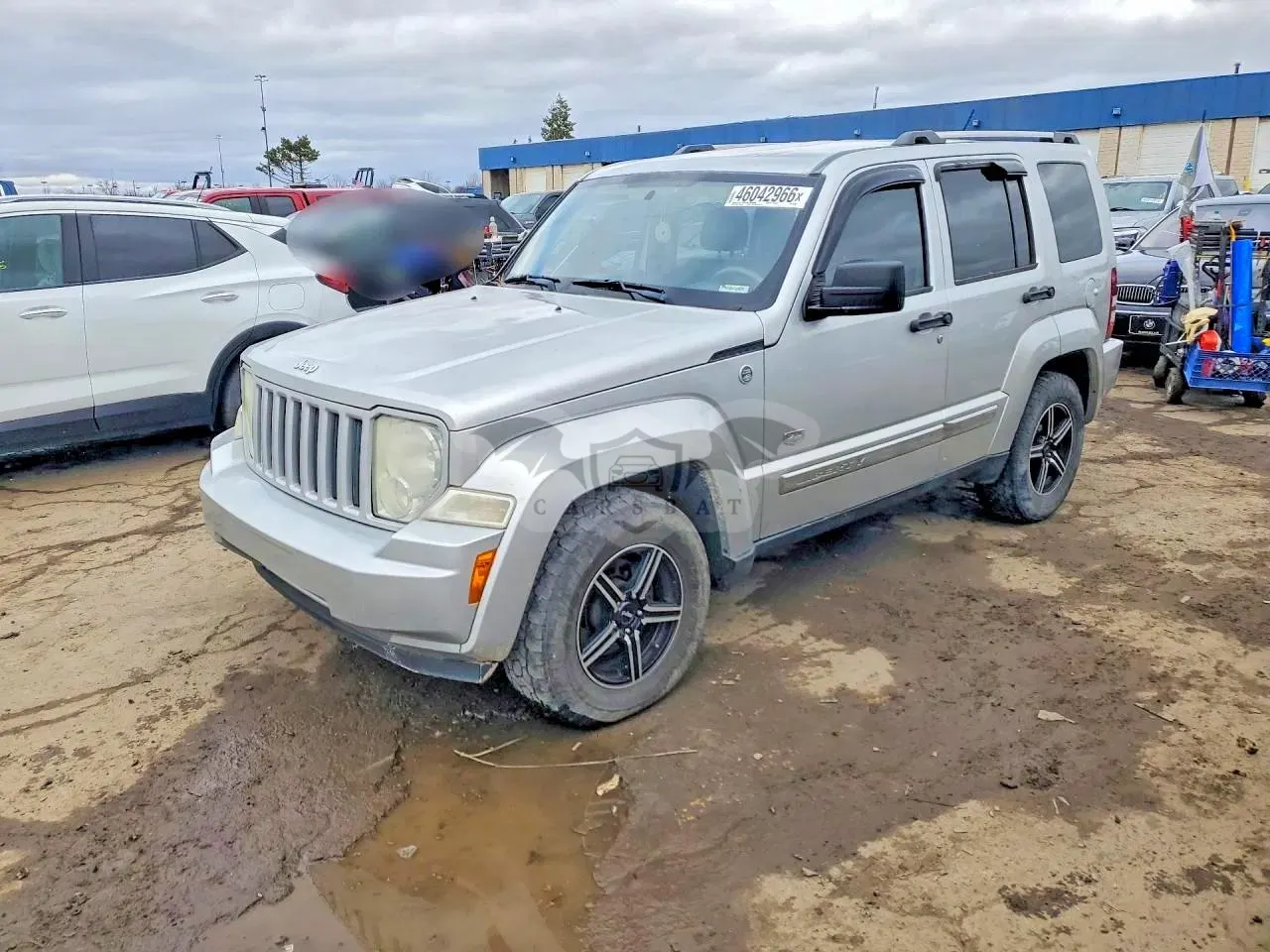 Jeep Liberty 3.7L 6 2011