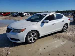 Acura ILX 2.0L 4 2013