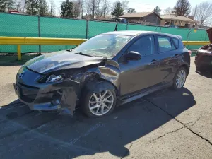 Mazda 3 2.5L 4 2012