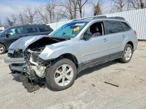 Subaru Outback 2.5L 4 2013