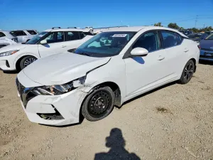 Nissan Sentra 2.0L 4 2021