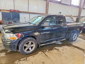 Dodge RAM 5.7L 8 2011