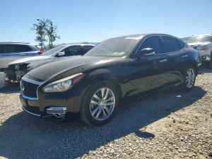 Infiniti Q70 3.7L 6 2018