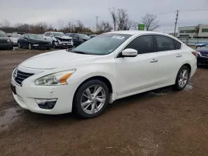 Nissan Altima 2.5L 4 2015
