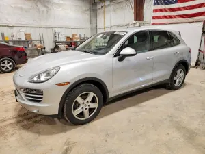 Porsche Cayenne 3.6L 6 2012