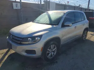 Volkswagen Tiguan 2.0L 4 2012