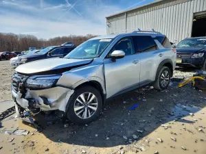 Nissan Pathfinder 3.5L 6 2024