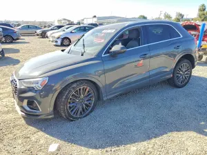 Audi Q3 2.0L 4 2021