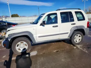 Jeep Liberty 3.7L 6 2004