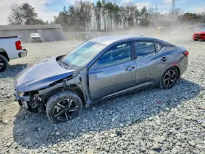 Nissan Sentra 2.0L 4 2025
