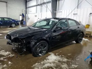 Hyundai Elantra 2.0L 4 2023