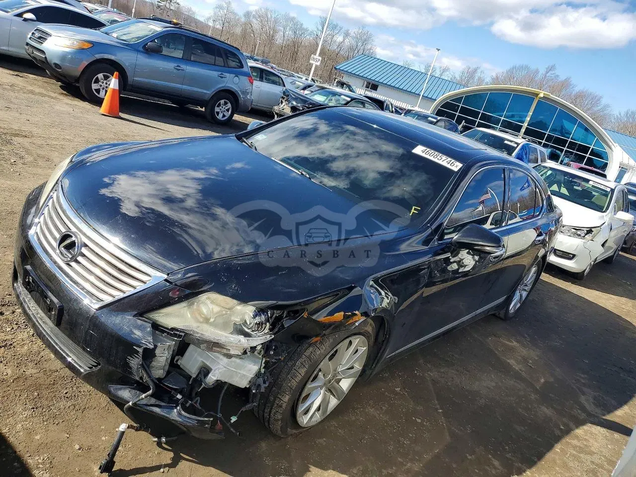 Lexus LS 4.6L 8 2011