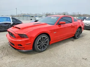 Ford Mustang 5.0L 8 2013