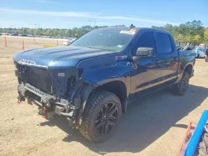 Chevrolet Silverado 1500 5.3L 8 2021