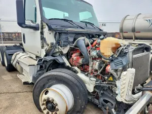 International LT Series 15.0L 6 2023