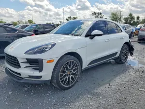 Porsche Macan 2.0L 4 2020