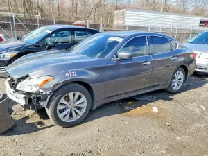 Infiniti M37 3.7L 6 2011