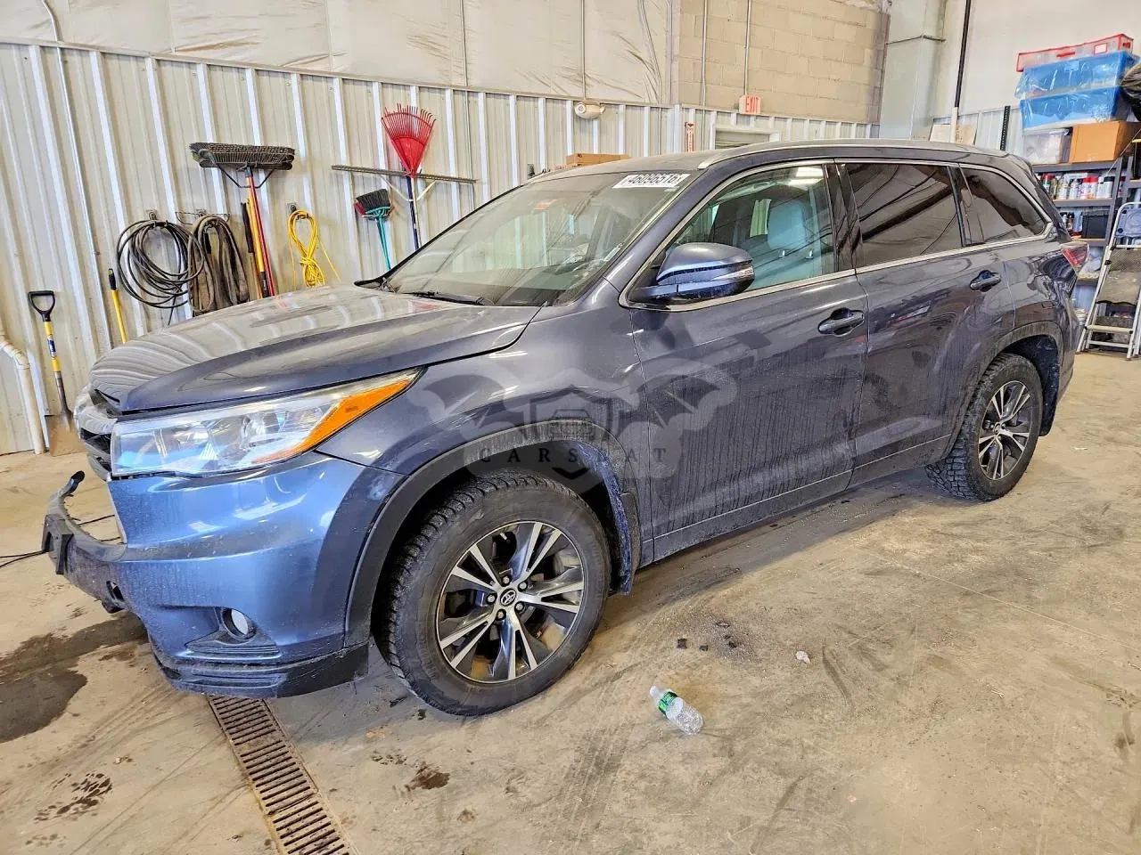 Toyota Highlander 3.5L 6 2016