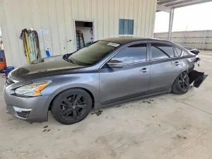 Nissan Altima 2.5L 4 2015