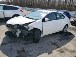 Toyota Corolla 1.8L 4 2015