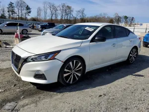 Nissan Altima 2.5L 4 2020