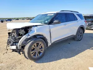 Ford Explorer 2.3L 4 2021