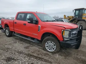 Ford F-250 SUPER DUTY 6.7L 8 2017