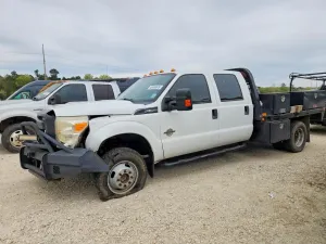 Ford F-350 6.7L 8 2015