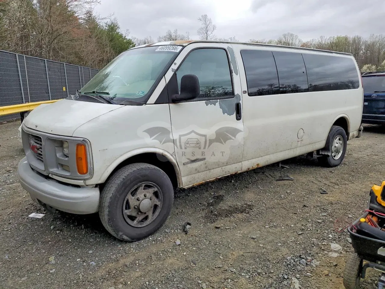 GMC Savana 5.7L 8 2001