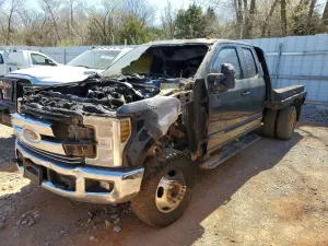 Ford F-350 6.7L 8 2019